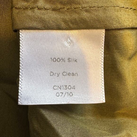 Talbots 100% Silk Blouse Womens Size 14W Ruffle Green Button Down Sleeveless Top - Picture 3 of 9